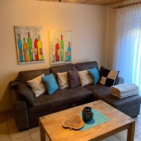Ferienweingut Peter Stuebinger Holiday home *
